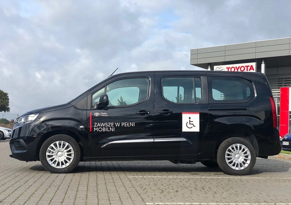 Toyota Proace City Verso cena 212232 przebieg: 1, rok produkcji 2024 z Kazimierza Wielka małe 154